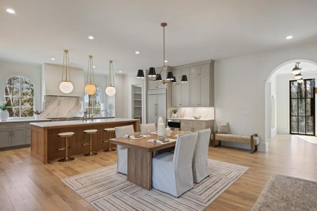 3568 Cloudland NW Drive, Atlanta, GA 30327