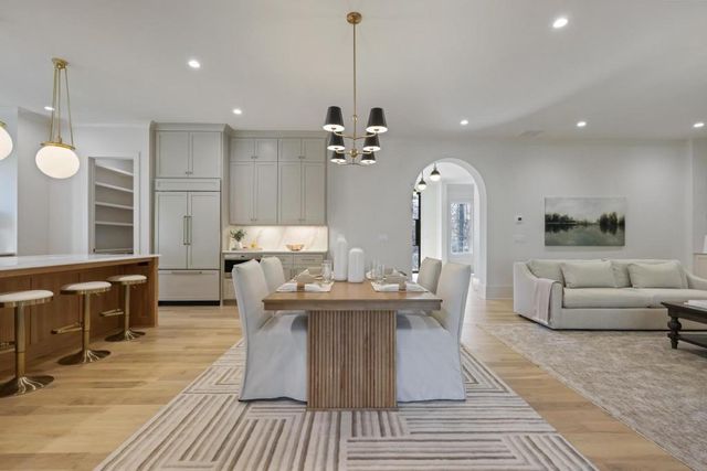 3568 Cloudland NW Drive, Atlanta, GA 30327