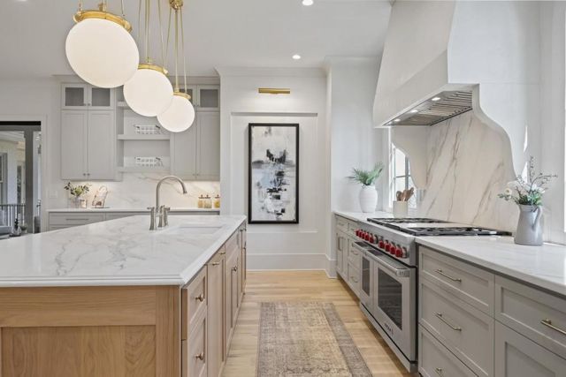 3568 Cloudland NW Drive, Atlanta, GA 30327