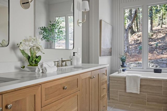 3568 Cloudland NW Drive, Atlanta, GA 30327