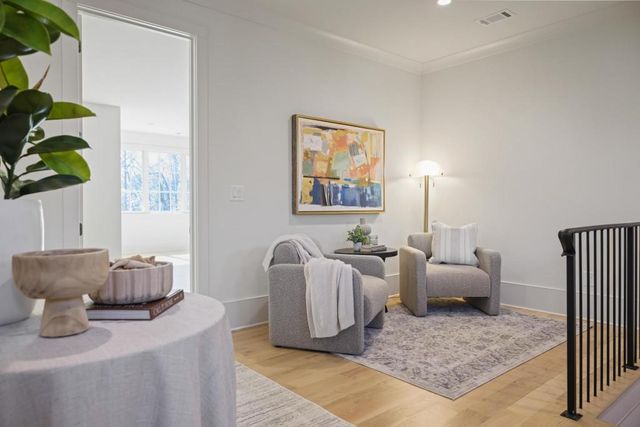 3568 Cloudland NW Drive, Atlanta, GA 30327