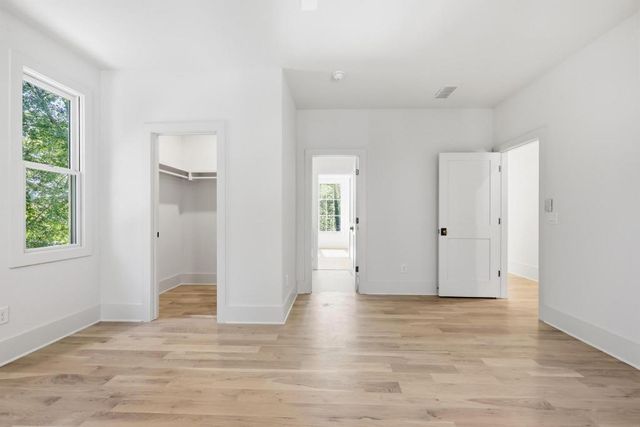 3568 Cloudland NW Drive, Atlanta, GA 30327