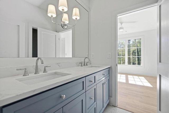 3568 Cloudland NW Drive, Atlanta, GA 30327