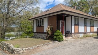 22 Vernon St, Boston, MA 02136