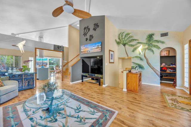 30 Ponana St, Kihei, HI 96753