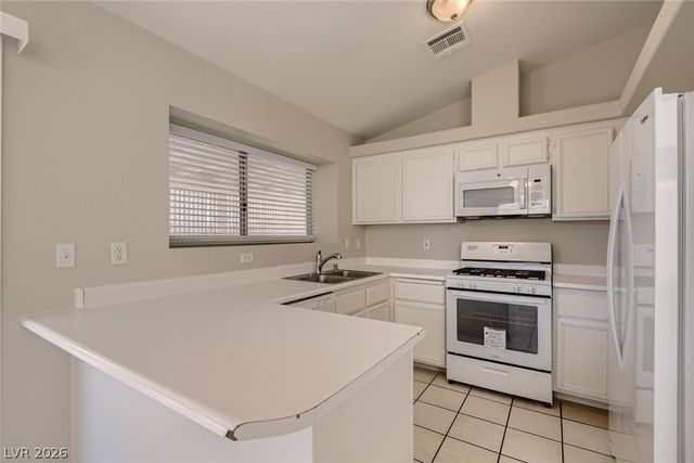 1833 Fan Fare Drive, North Las Vegas, NV 89032