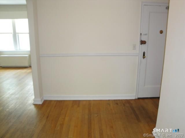 138 Woodside Green 2C, Stamford, CT 06905