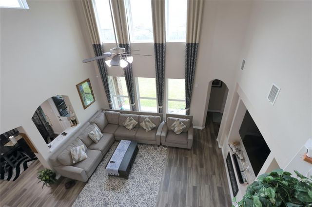 7519 Irby Cobb Boulevard, Richmond, TX 77469