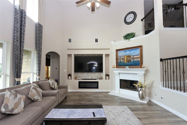 7519 Irby Cobb Boulevard, Richmond, TX 77469