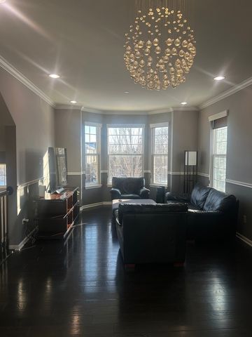 2995 Henley Lane 2995, Naperville, IL 60540