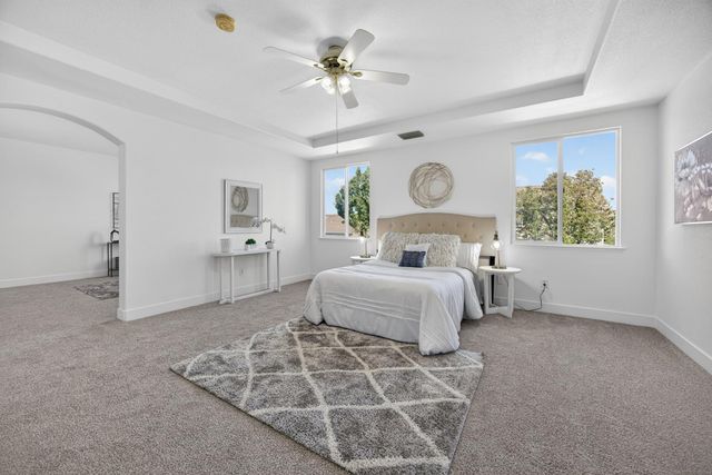 9837 LOIS STILTNER Ct, Elk Grove, CA 95624