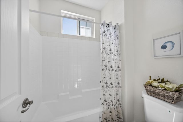 9837 LOIS STILTNER Ct, Elk Grove, CA 95624
