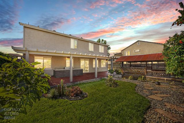 9837 LOIS STILTNER Ct, Elk Grove, CA 95624