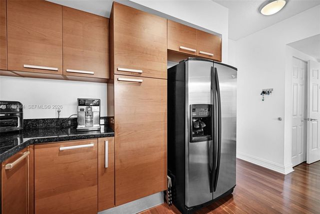 2030 S Douglas Rd 703, Coral Gables, FL 33134