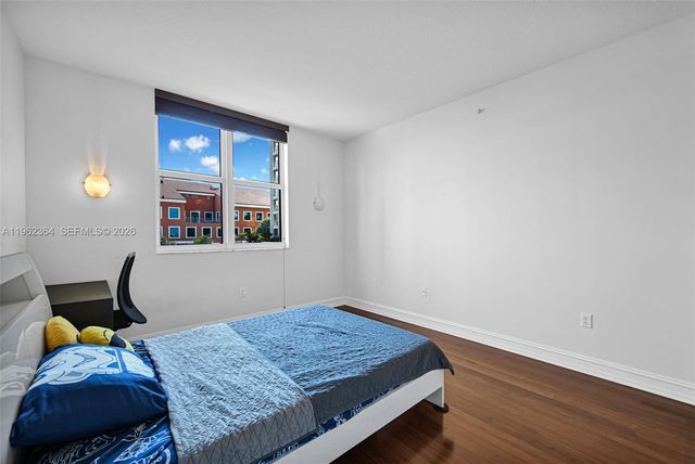 2030 S Douglas Rd 703, Coral Gables, FL 33134