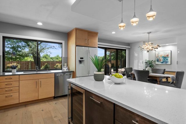 4411 Bilboa DR, Austin, TX 78759