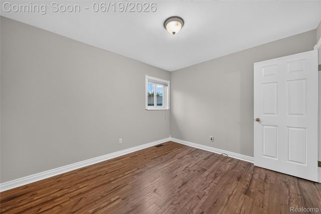 778 Manzano Drive, Wolverine Lake Village, MI 48390