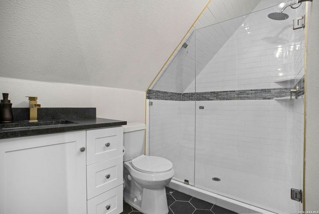 104 Balcones Bend, Boerne, TX 78006