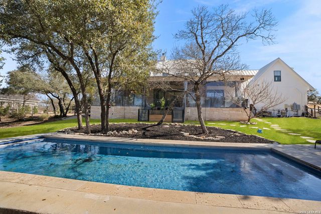 104 Balcones Bend, Boerne, TX 78006
