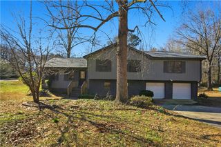 175 Wellington Drive, Mcdonough, GA 30252