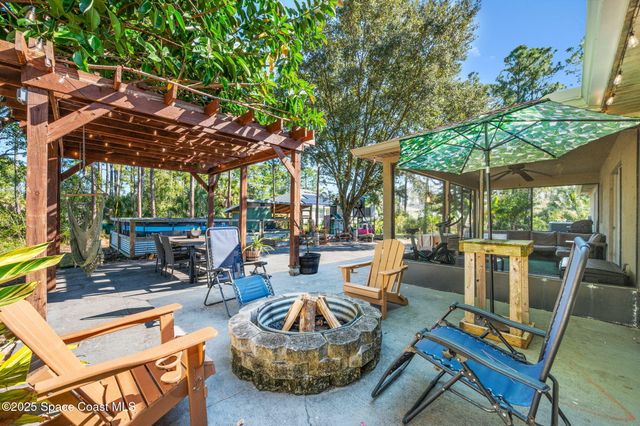 3273 Lowry Boulevard SE, Palm Bay, FL 32909