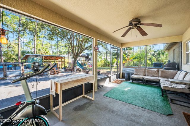 3273 Lowry Boulevard SE, Palm Bay, FL 32909