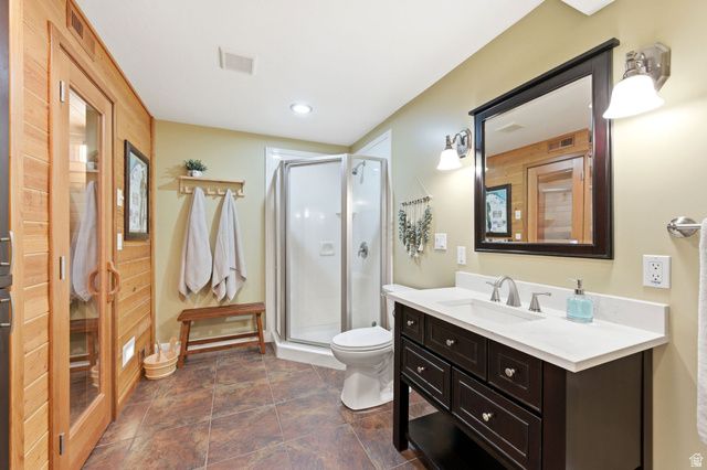 6577 S HIGH BLUFF DR, West Valley City, UT 84118