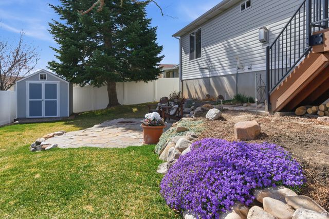 6577 S HIGH BLUFF DR, West Valley City, UT 84118