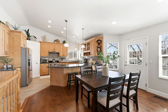 6577 S HIGH BLUFF DR, West Valley City, UT 84118