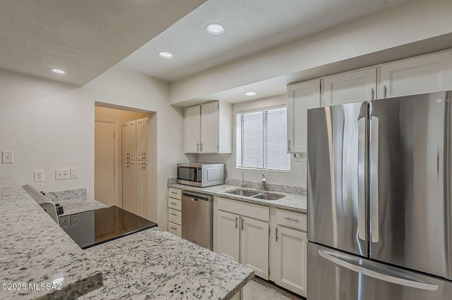 1550 S San Carla, Green Valley, AZ 85614