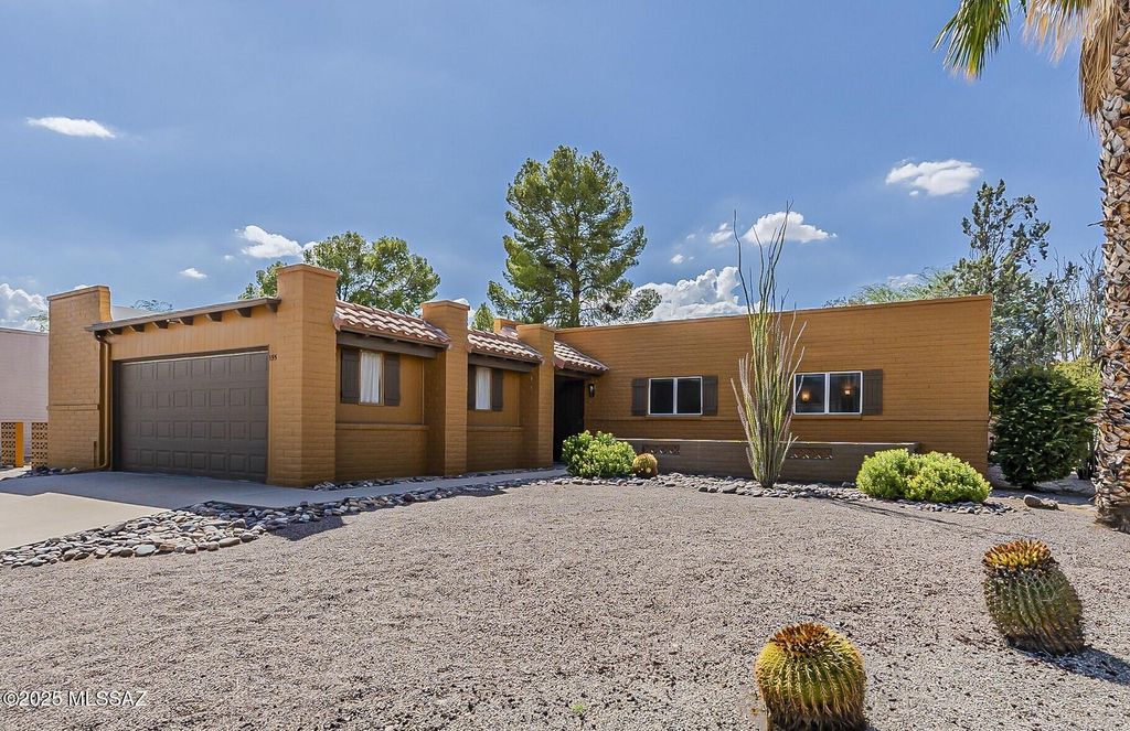 1550 S San Carla, Green Valley, AZ 85614