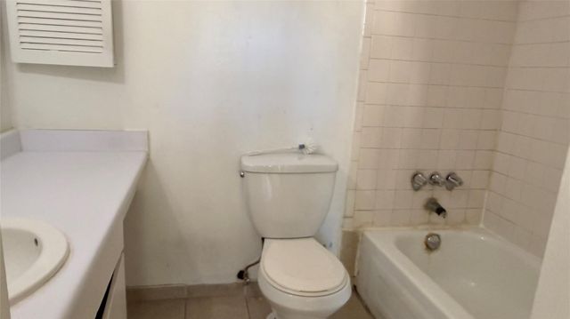 9010 Imogene Street A, Houston, TX 77036