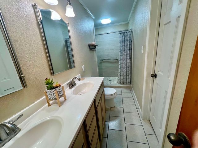 442 CR 1081, Carthage, TX 75633