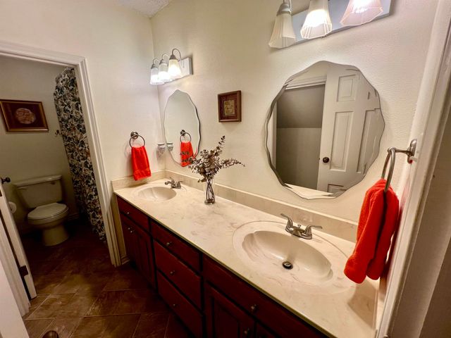 442 CR 1081, Carthage, TX 75633