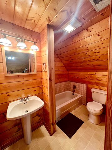 442 CR 1081, Carthage, TX 75633