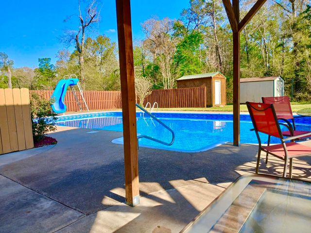 442 CR 1081, Carthage, TX 75633