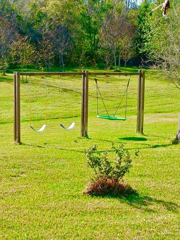 442 CR 1081, Carthage, TX 75633