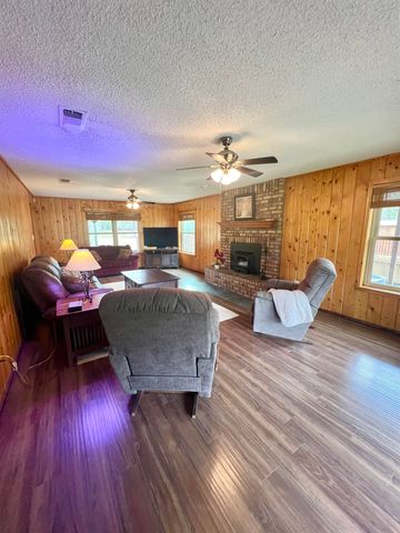 442 CR 1081, Carthage, TX 75633