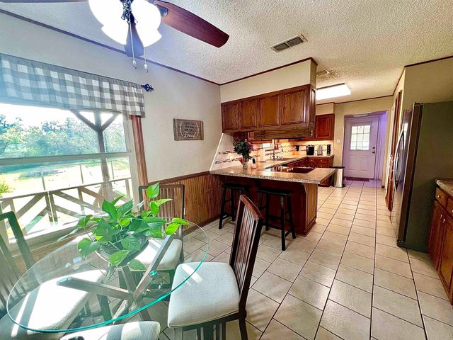 442 CR 1081, Carthage, TX 75633