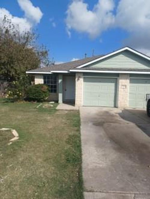 2219 Creekside LN A, Georgetown, TX 78626