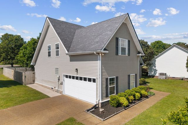 2622 Danbury Cir, Spring Hill, TN 37174