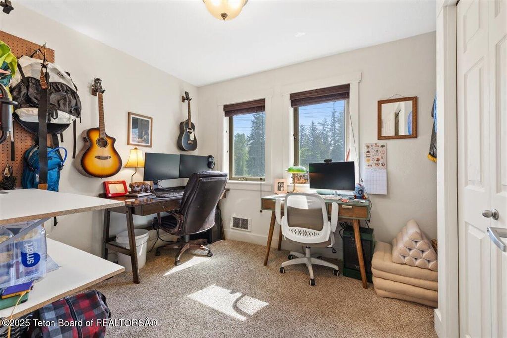 1921 N Moose Wilson Rd Ste 101, Wilson, WY 83014 photo 20