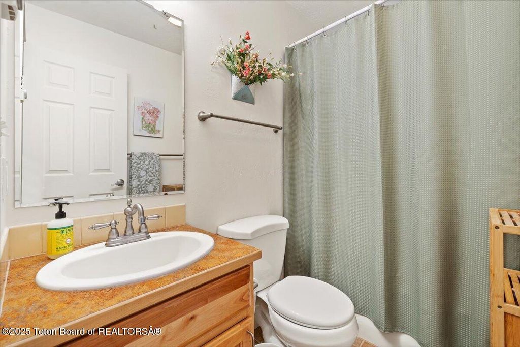 1921 N Moose Wilson Rd Ste 101, Wilson, WY 83014 photo 21