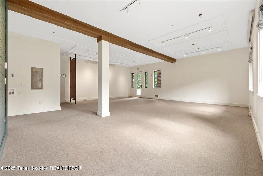 1921 N Moose Wilson Rd Ste 101, Wilson, WY 83014 photo 8