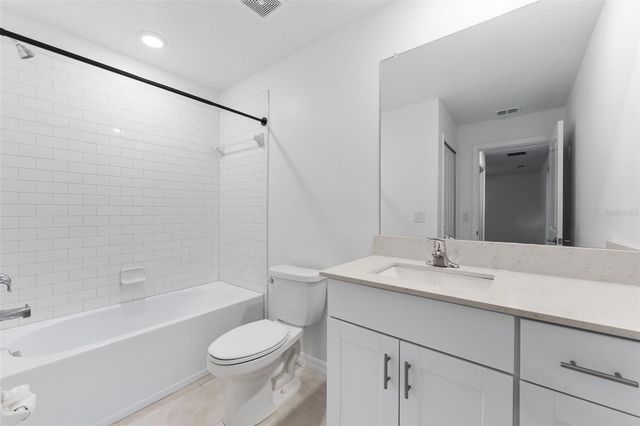 32063 POP ASH PLACE, San Antonio, FL 33576