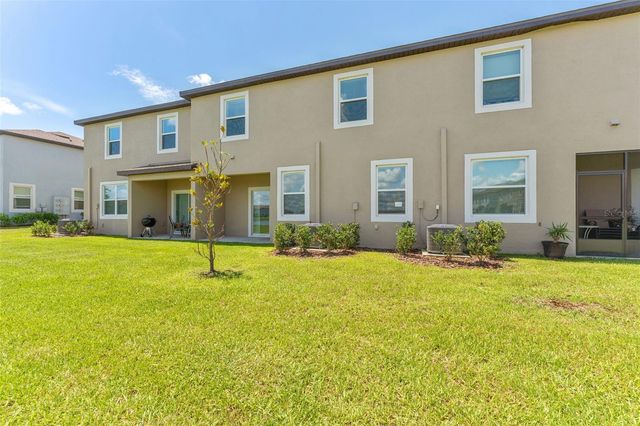 32063 POP ASH PLACE, San Antonio, FL 33576