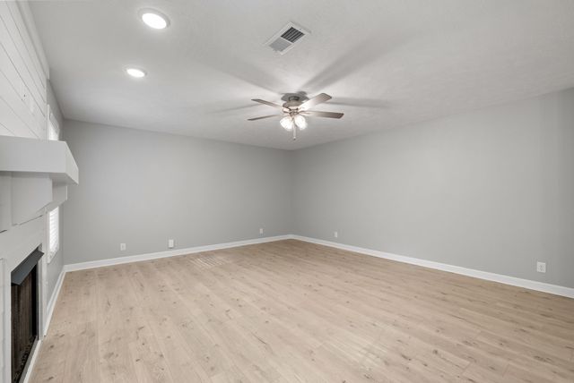 1037 Brightwood Court, Clarksville, TN 37043