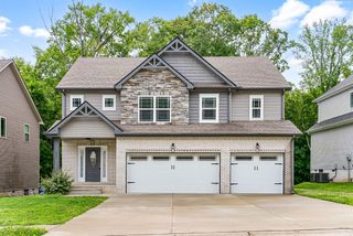 1037 Brightwood Court, Clarksville, TN 37043