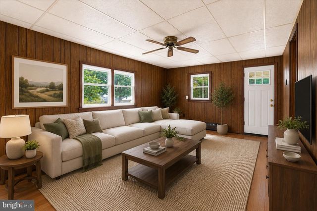 727 COTTAGE RD, Glenside, PA 19038
