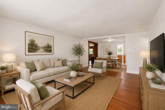 727 COTTAGE RD, Glenside, PA 19038
